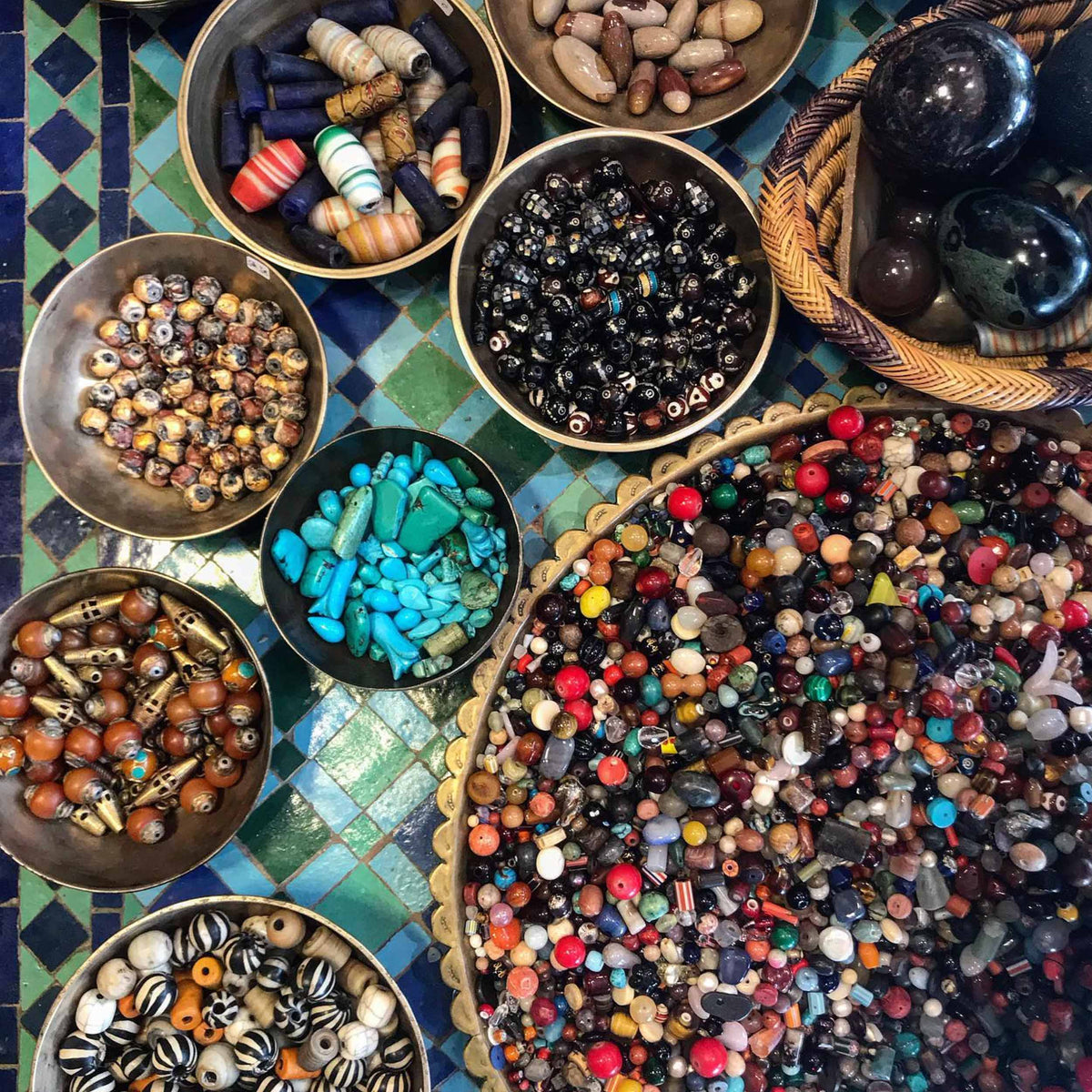 Where Pearls Tell Stories